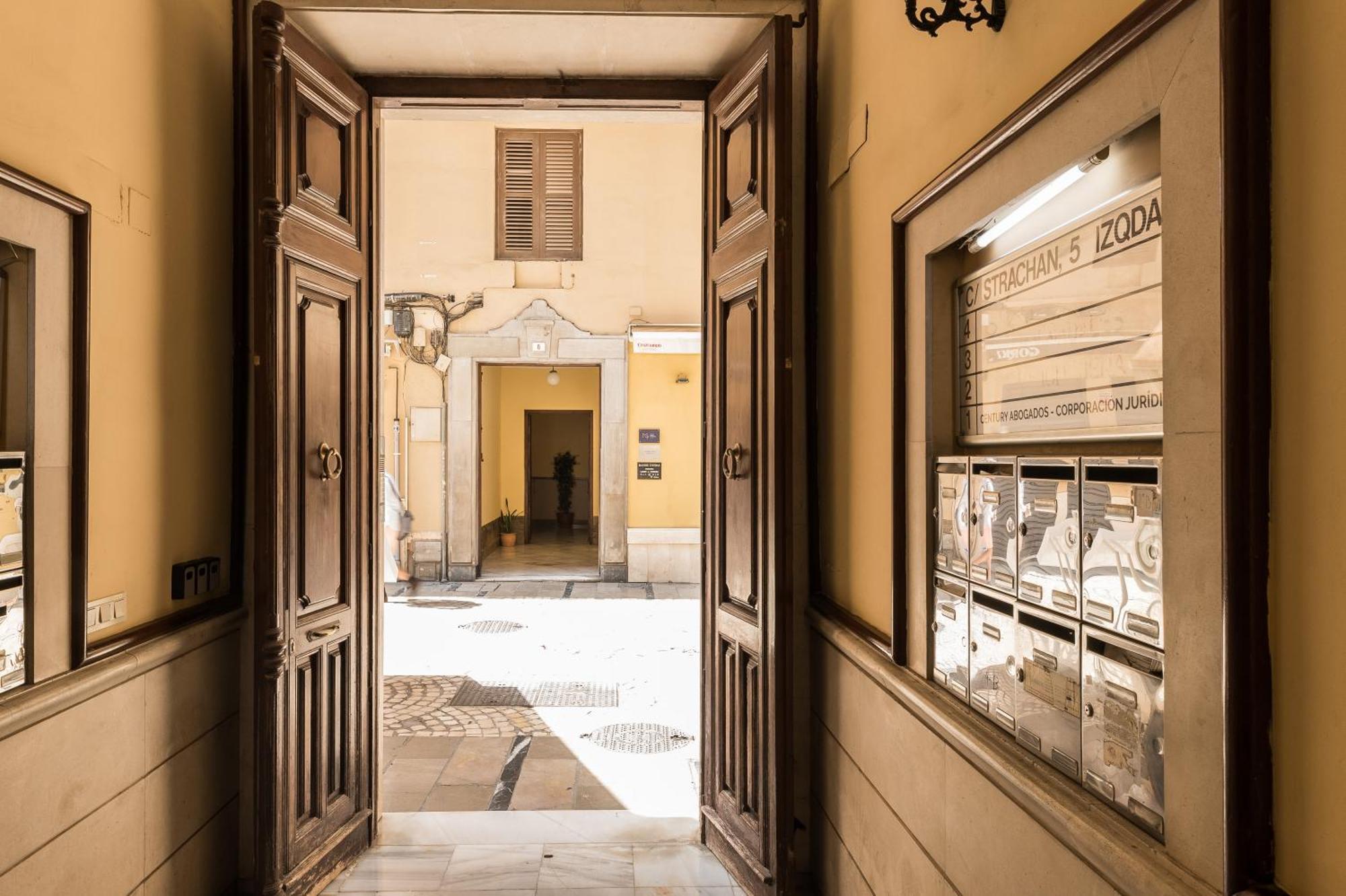 Homeclub Malaga Apartment Zewnętrze zdjęcie